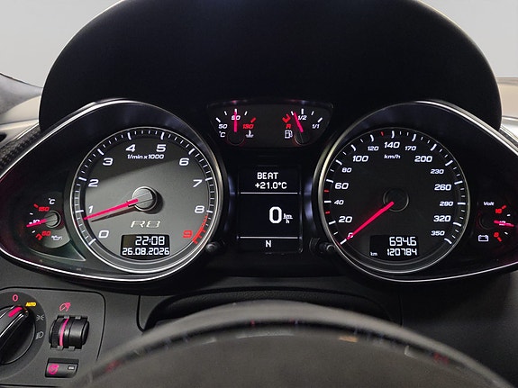 Audi R8 9 of 29