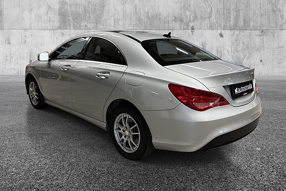 Mercedes-Benz CLA180 7 of 19