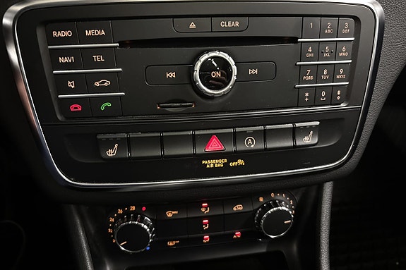 Mercedes-Benz CLA180 15 of 19