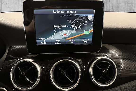 Mercedes-Benz CLA180 17 of 19
