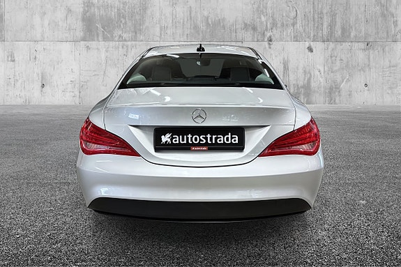 Mercedes-Benz CLA180 6 of 19