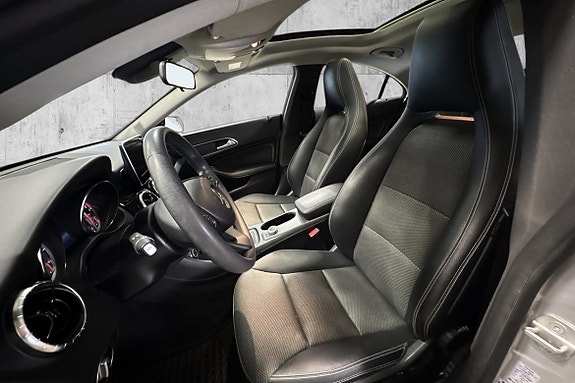 Mercedes-Benz CLA180 10 of 19