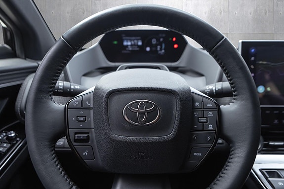 Toyota bZ4X 11 of 21