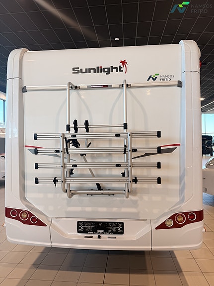 Sunlight I69L | automat | queenbed | senkeseng | 3,5 tonn 5 of 28