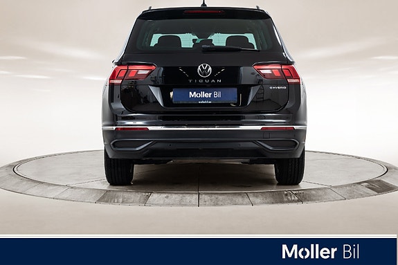 Volkswagen Tiguan 4 of 20