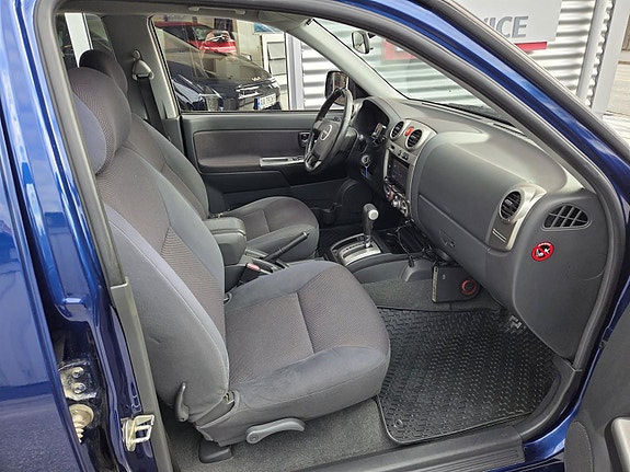 Isuzu D-max 6 of 16