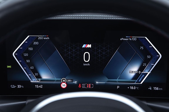 BMW i4 14 of 30