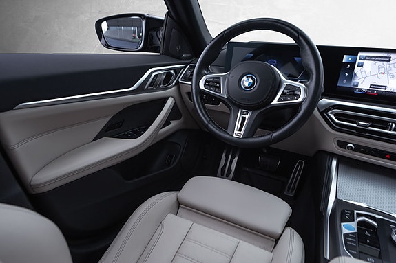 BMW i4 29 of 30