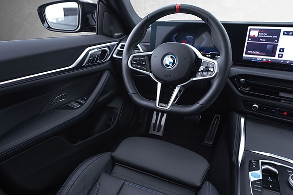 BMW i4 27 of 30