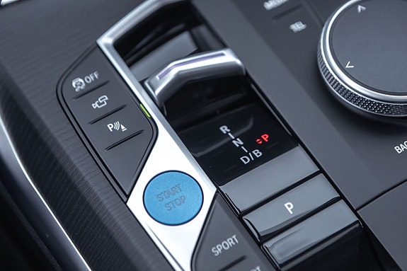 BMW i4 20 of 30