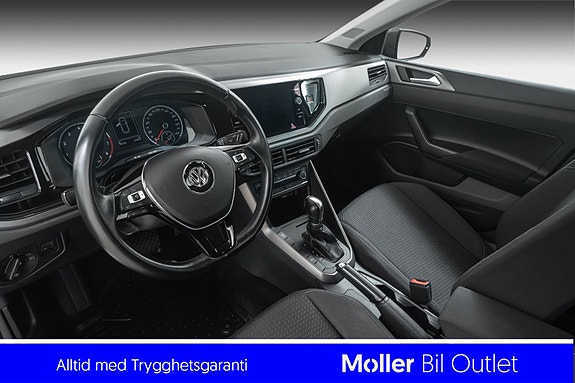 Volkswagen Polo 10 of 23