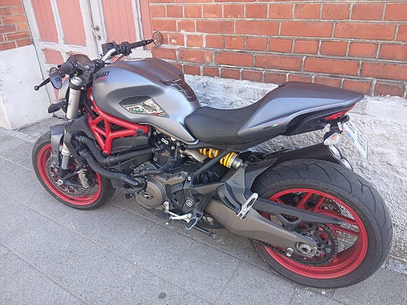 Ducati Monster 821 - Lav km-stand 5 of 13