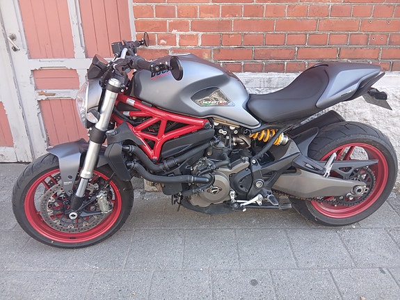 Ducati Monster 821 - Lav km-stand 2 of 13