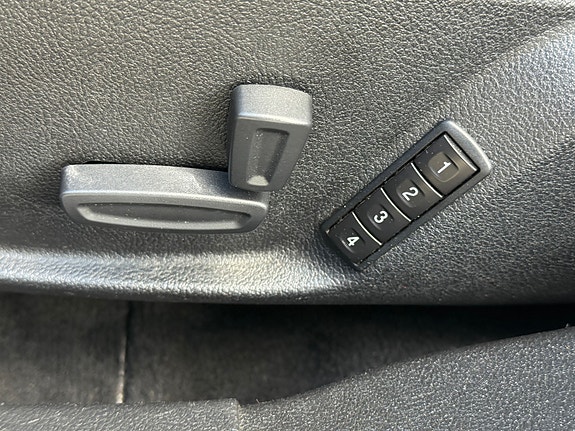 Ford Mondeo 20 of 30