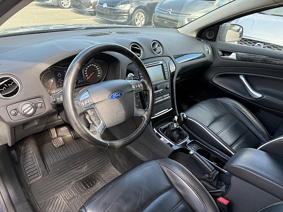 Ford Mondeo 9 of 30