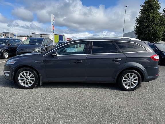 Ford Mondeo 8 of 30