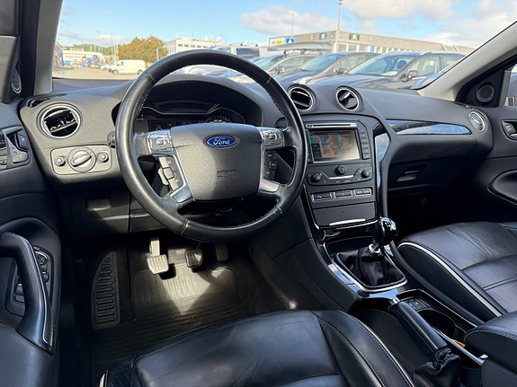 Ford Mondeo 11 of 30
