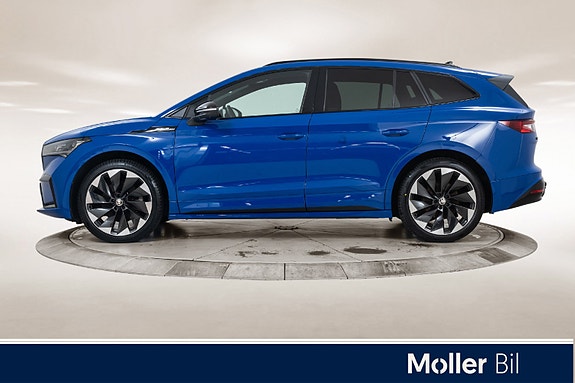 Skoda Enyaq 2 of 21