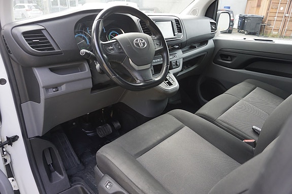 Toyota Proace 19 of 28