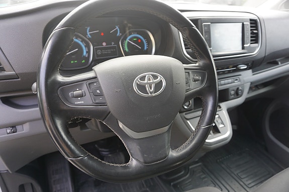 Toyota Proace 16 of 28