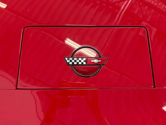 Chevrolet Corvette 10 of 17
