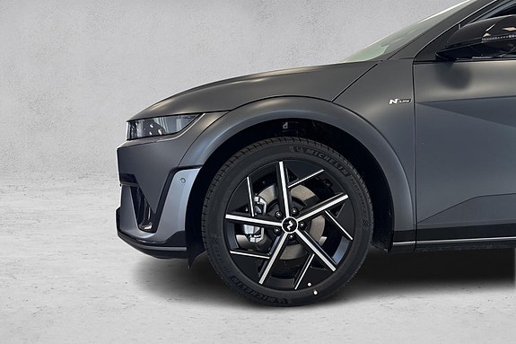 Hyundai Ioniq 5 2 of 30