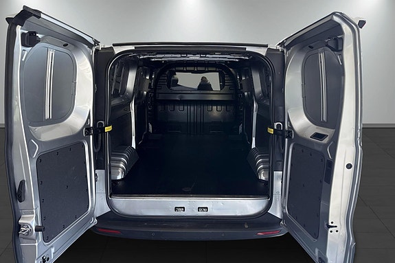 Maxus e-Deliver 7 16 of 18