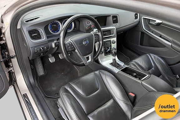 Volvo V60 13 of 22