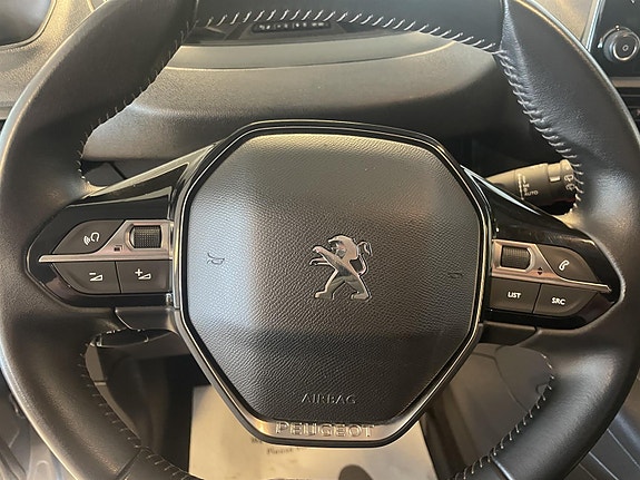Peugeot Partner 16 of 23