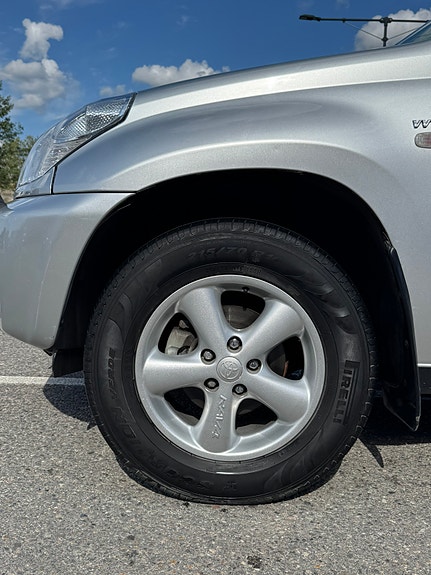 Toyota RAV4 18 of 30