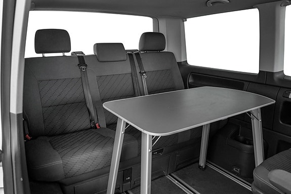 Volkswagen Multivan 22 of 24