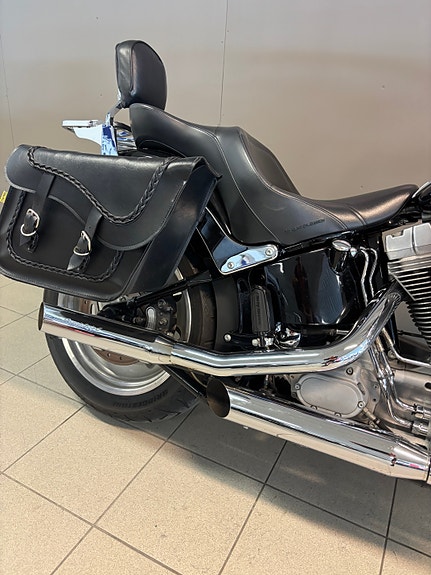 Harley-Davidson FXST Softail Standard / Custom 8 of 12