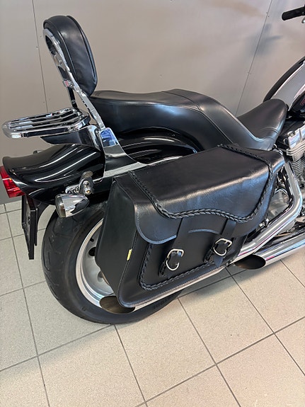 Harley-Davidson FXST Softail Standard / Custom 10 of 12