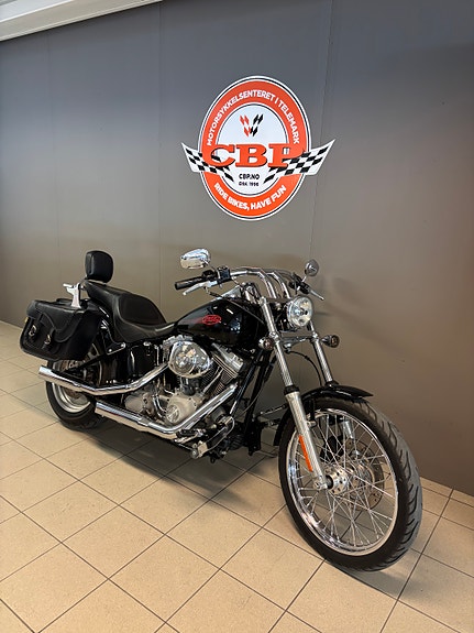 Harley-Davidson FXST Softail Standard / Custom 3 of 12