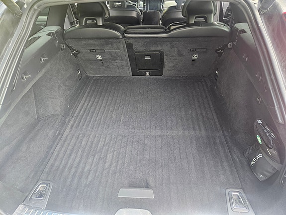 Volvo V90 26 of 30
