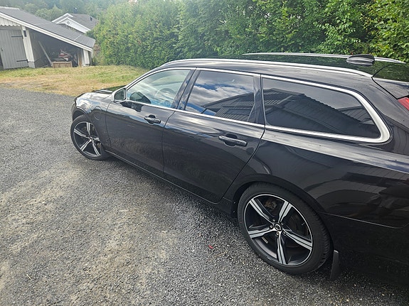 Volvo V90 6 of 30
