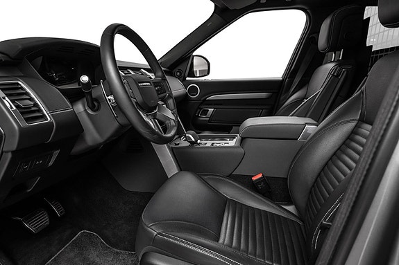Land Rover Discovery 7 of 30