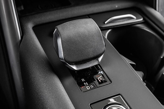 Land Rover Discovery 22 of 30