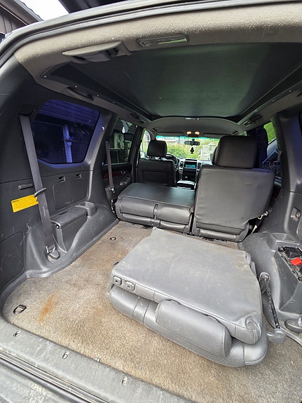 Toyota Land Cruiser 6 of 6