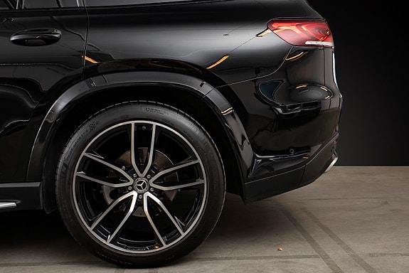 Mercedes-Benz GLS580 6 of 26