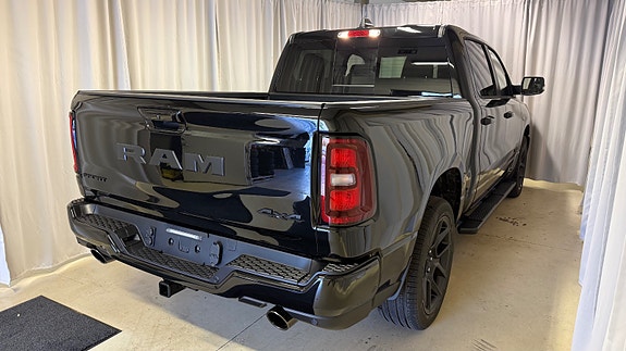 RAM 1500 7 of 30