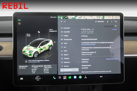 Tesla Model Y 13 of 28