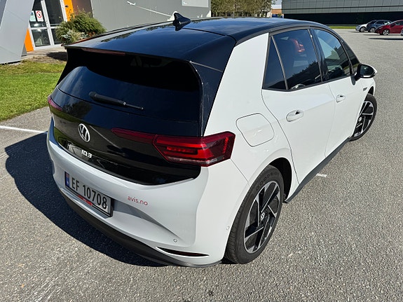 Volkswagen ID.3 5 of 17