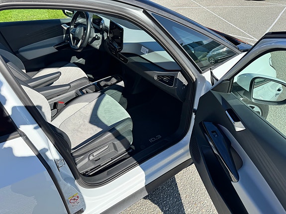 Volkswagen ID.3 15 of 17
