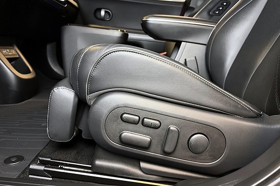 Hyundai Ioniq 5 10 of 24