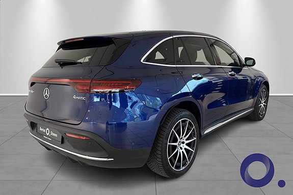 Mercedes-Benz EQC400 6 of 24