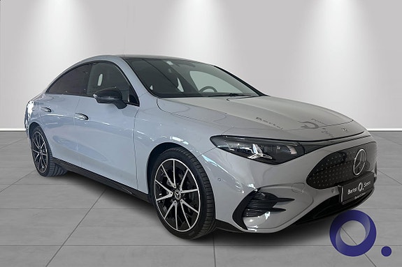 Mercedes-Benz CLA350 8 of 20