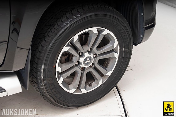 Mitsubishi L200 11 of 30