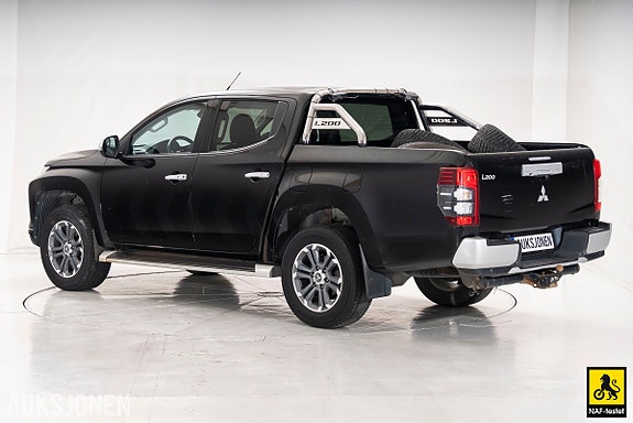 Mitsubishi L200 6 of 30