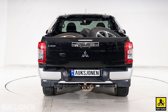 Mitsubishi L200 5 of 30